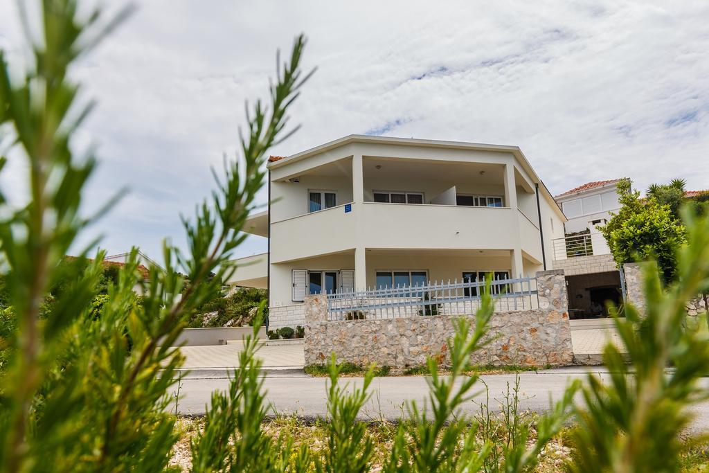 Apartments Rogulj Rogoznica  Exterior foto